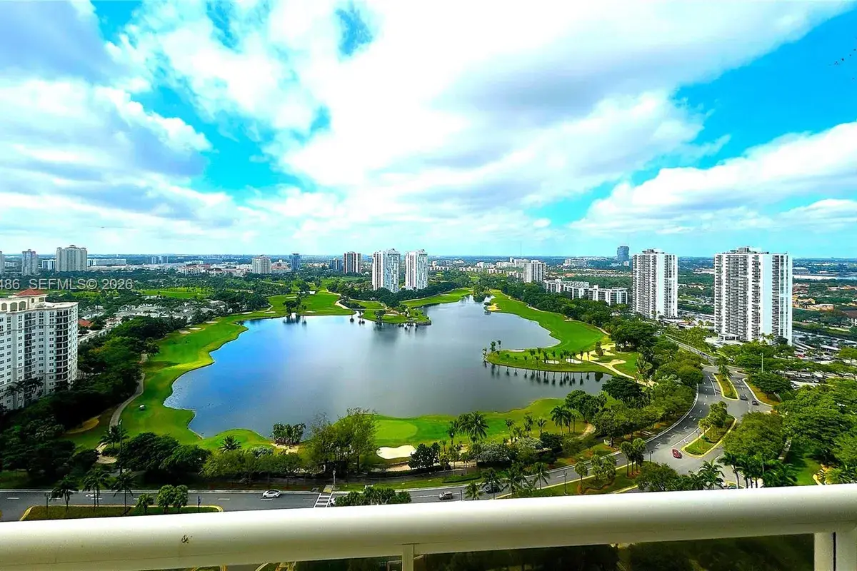20191 E Country Club Dr # 2601, Aventura FL 33180