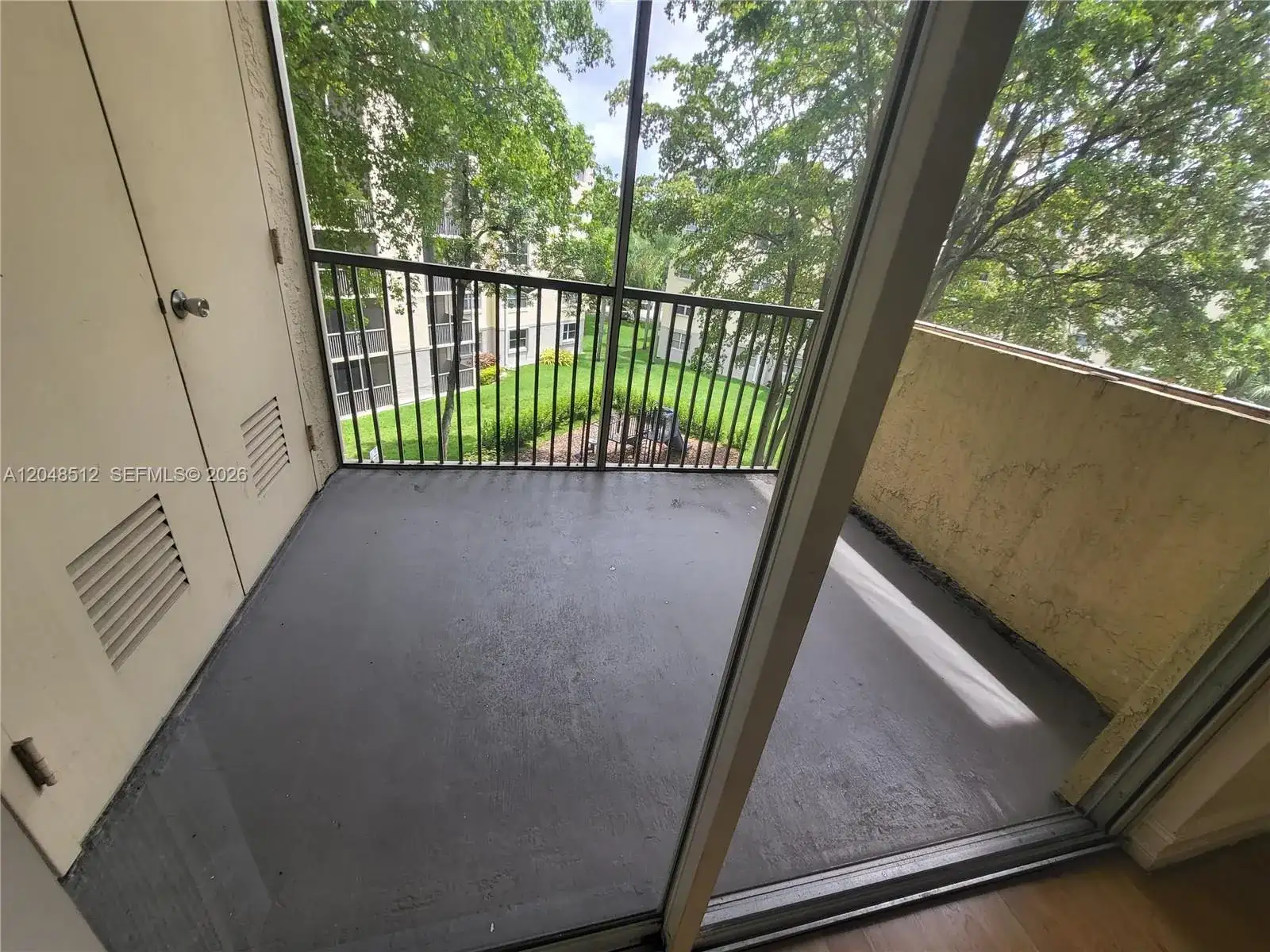 8225 Lake Dr # 405, Doral FL 33166 photo 5