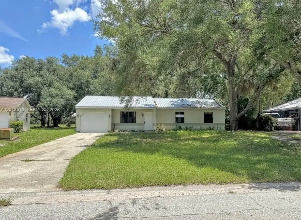4005 E Sunflower Cir, La Belle FL 33935