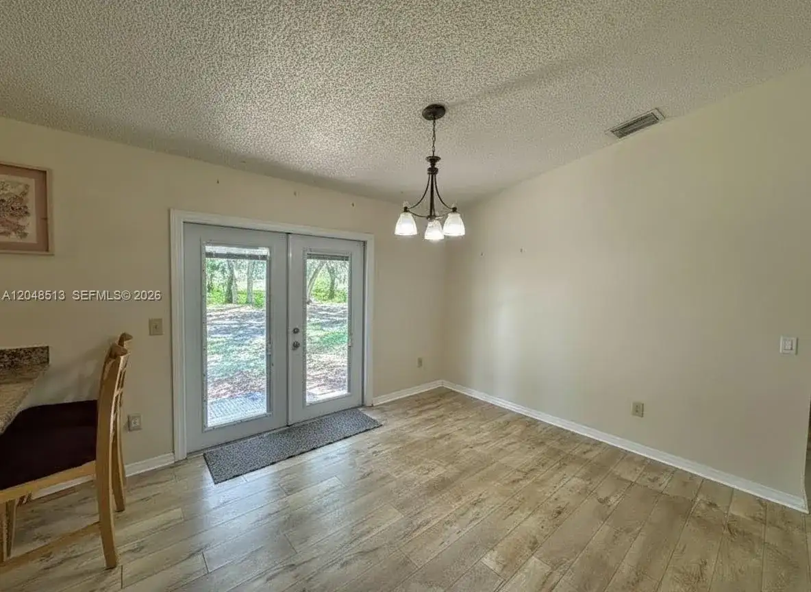 4005 E Sunflower Cir, La Belle FL 33935 photo 5