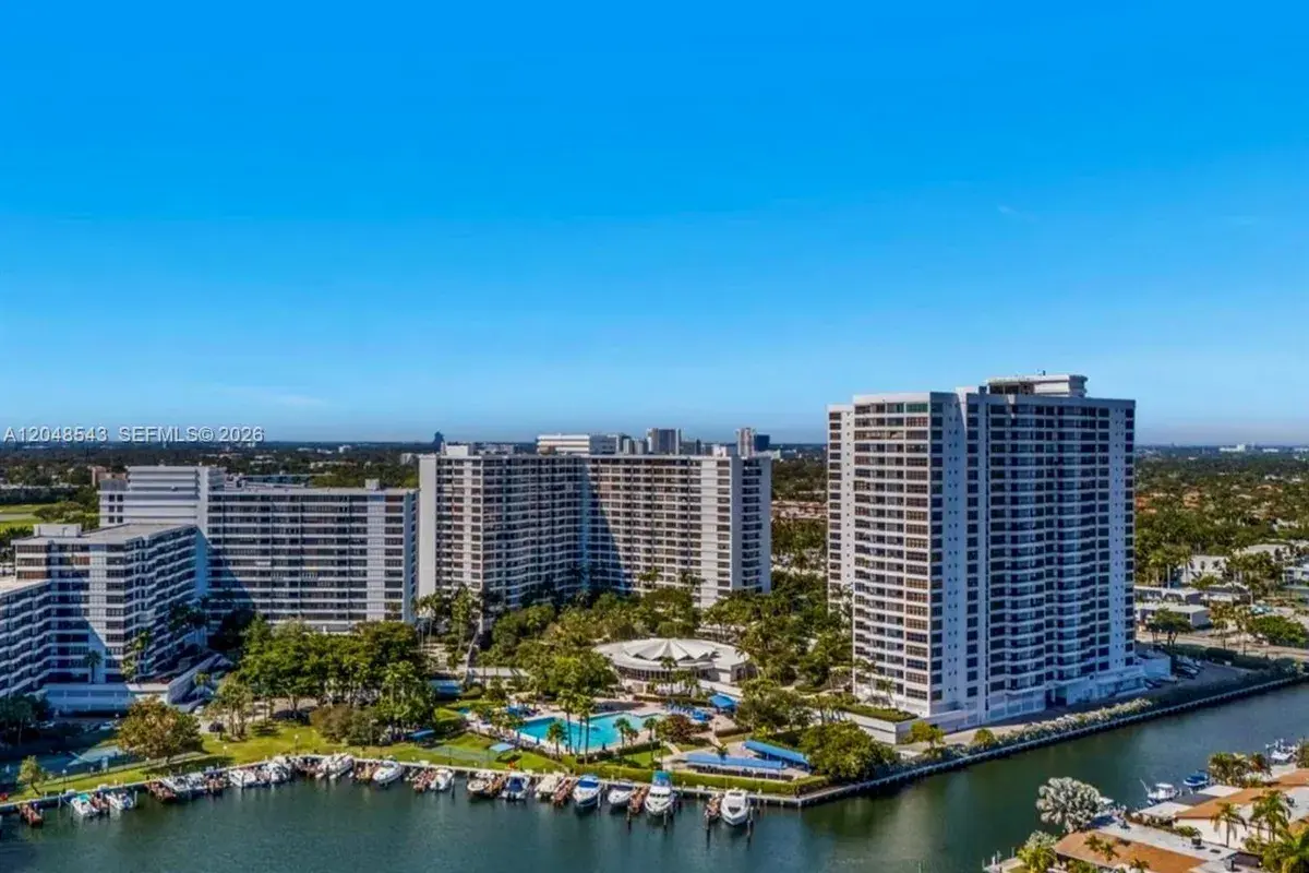 500 Three Islands Blvd # L25, Hallandale Beach FL 33009