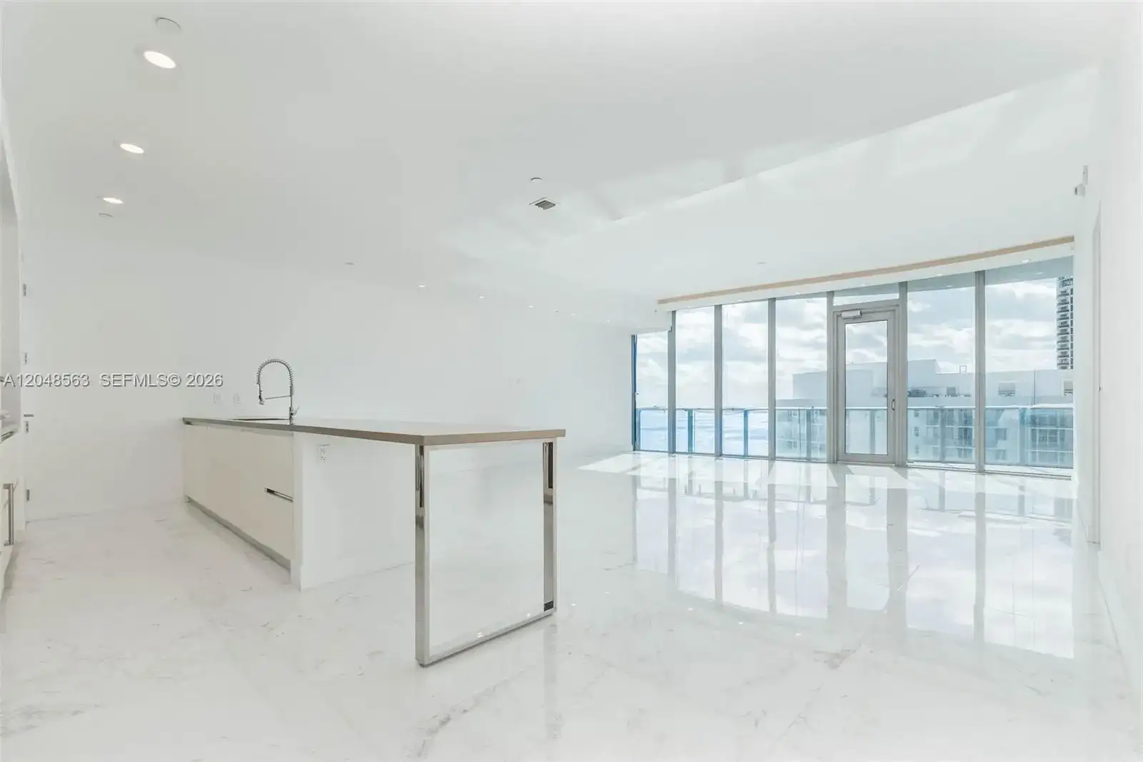 17475 Collins Ave # 2003, Sunny Isles Beach FL 33160 photo 5