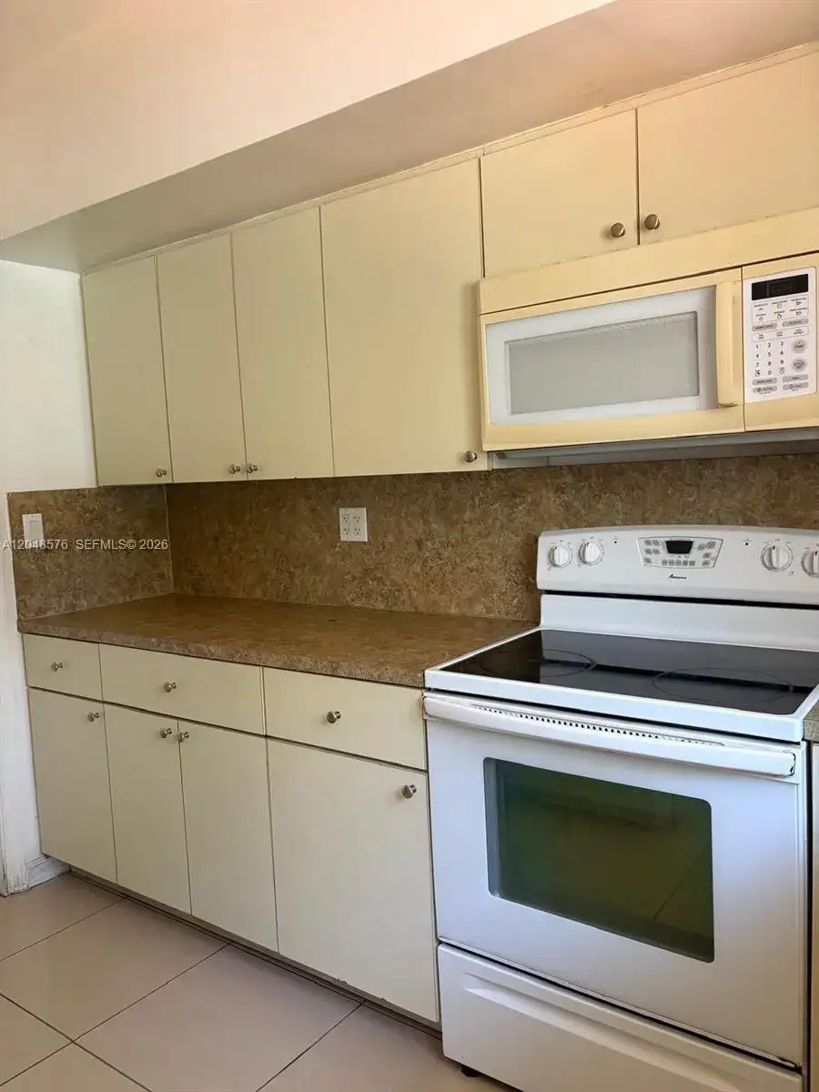 1040 92nd St # 2, Bay Harbor Islands FL 33154 photo 4