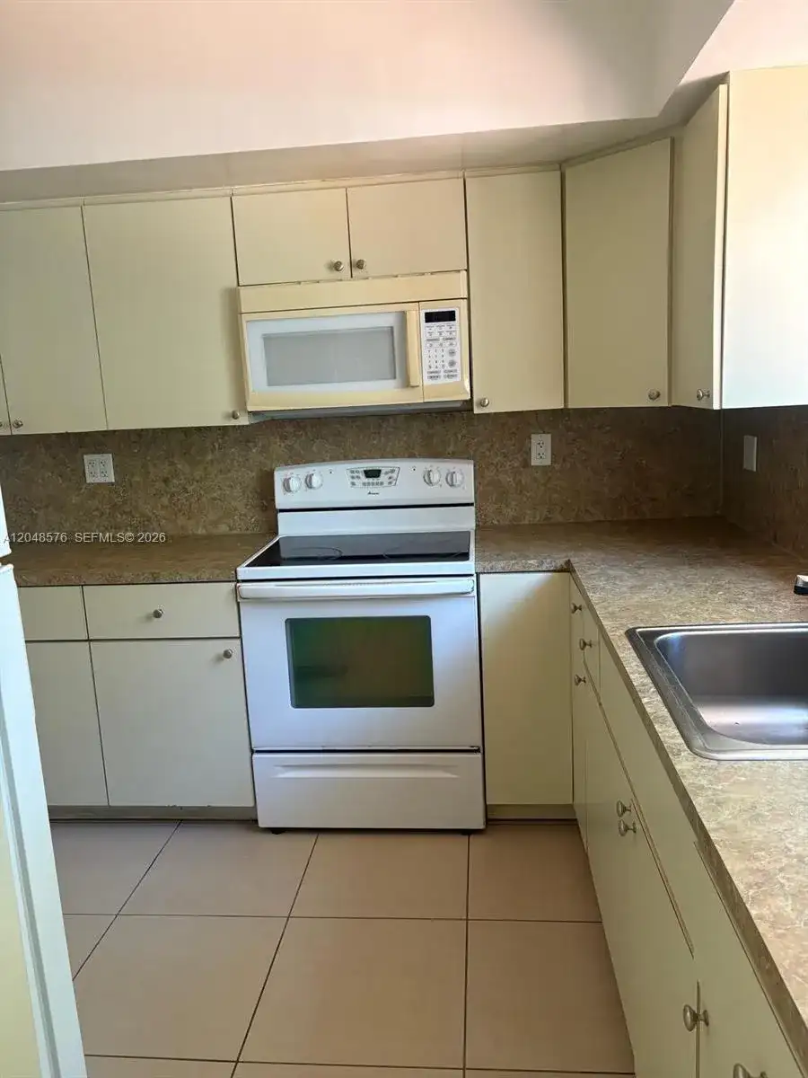 1040 92nd St # 2, Bay Harbor Islands FL 33154 photo 5