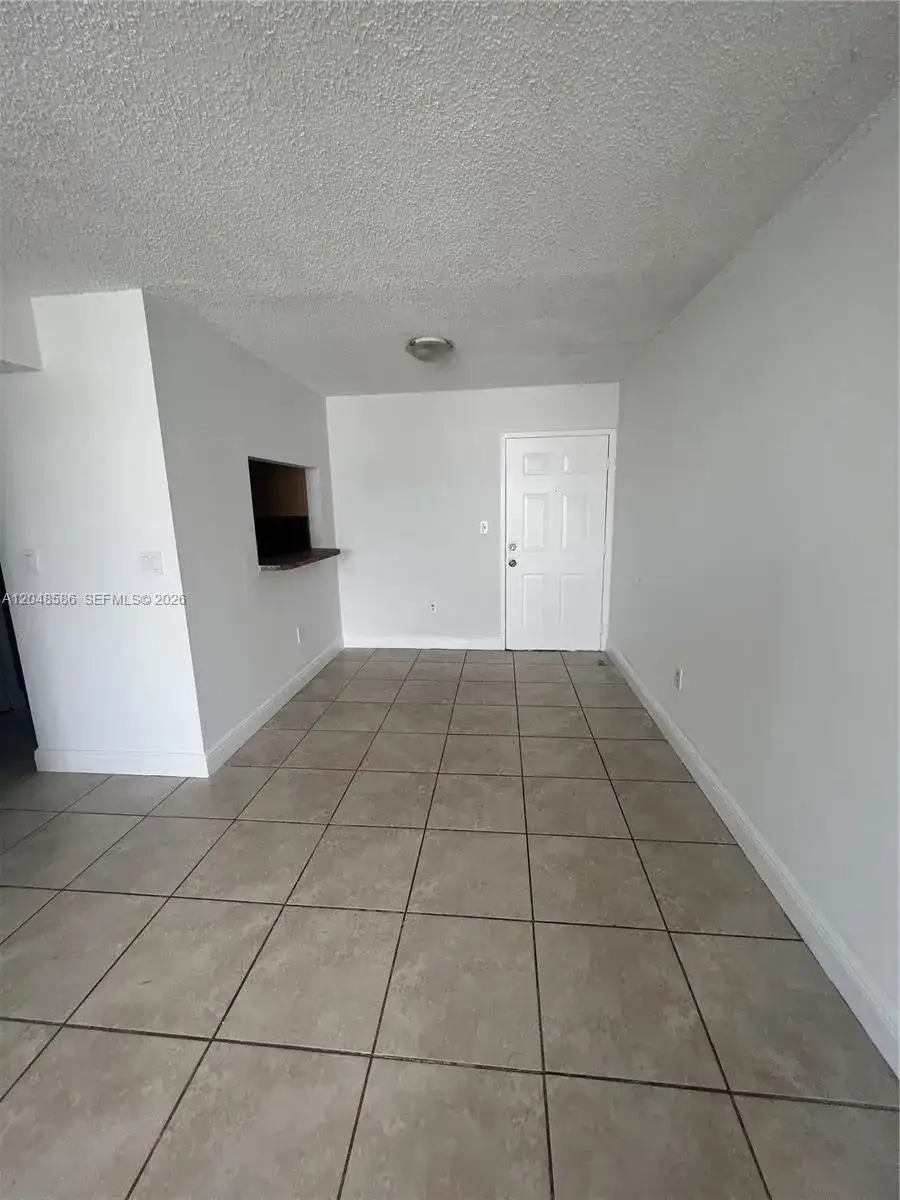 8145 NW 7th St # 405, Miami FL 33126 photo 2
