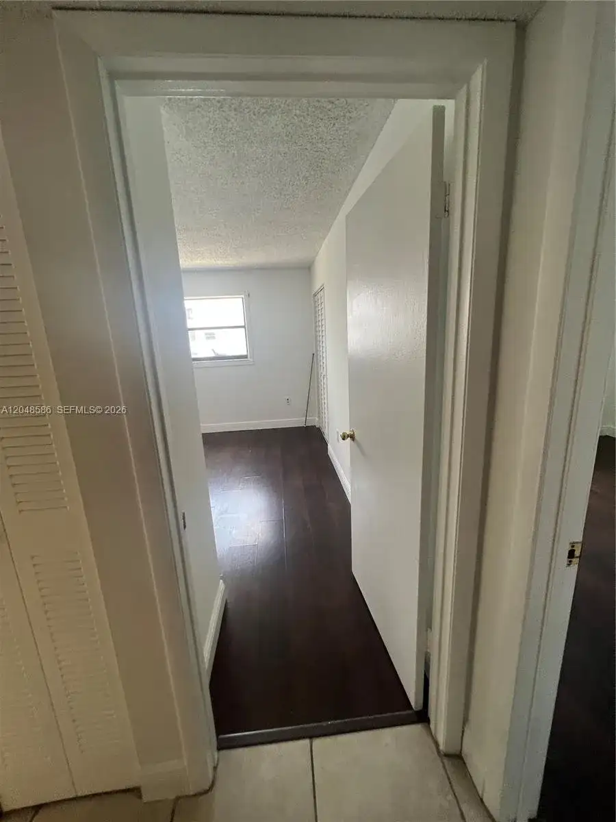8145 NW 7th St # 405, Miami FL 33126 photo 5