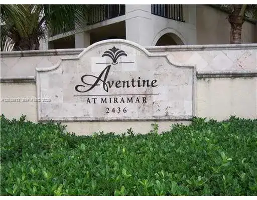 2541 Centergate Dr # 101, Miramar FL 33025