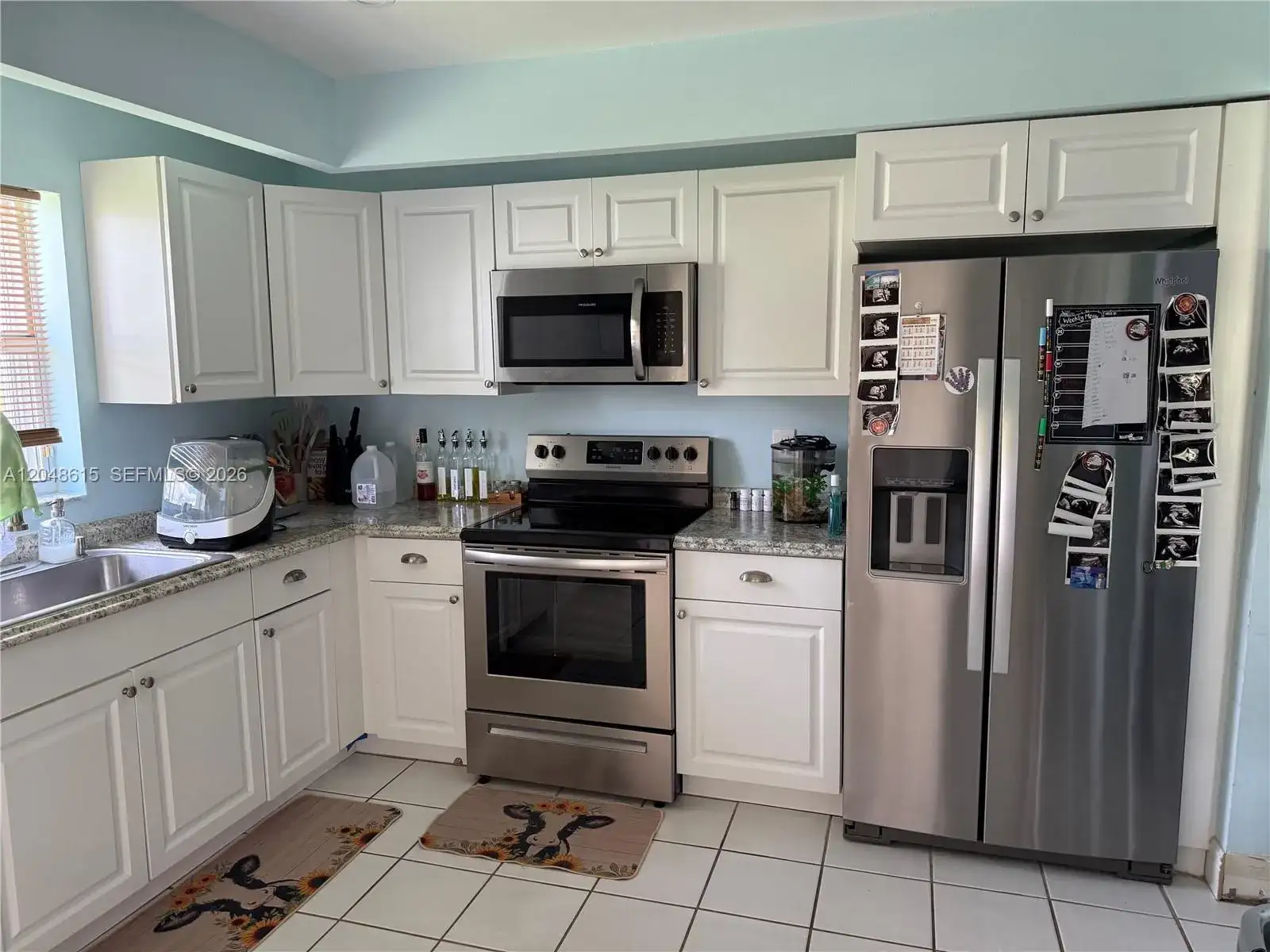2225 SE 5th Pl, Homestead FL 33033 photo 2
