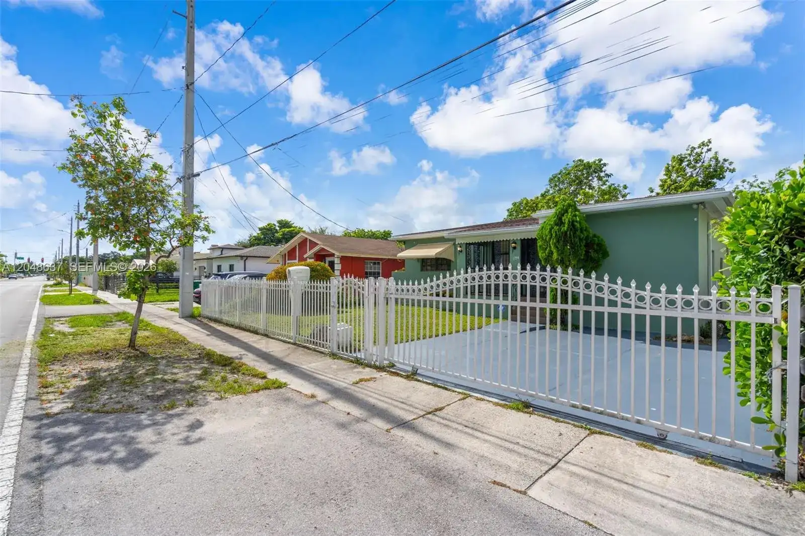 1754 NW 56th St, Miami FL 33142 photo 5