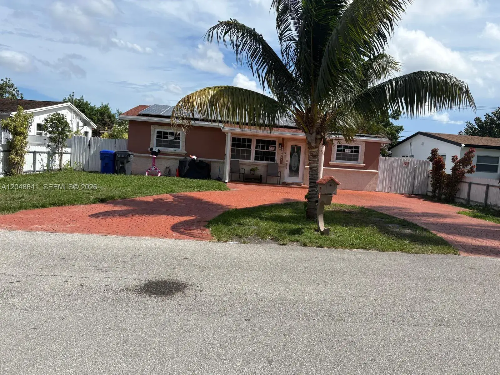 6444 Fletcher St, Hollywood FL 33023