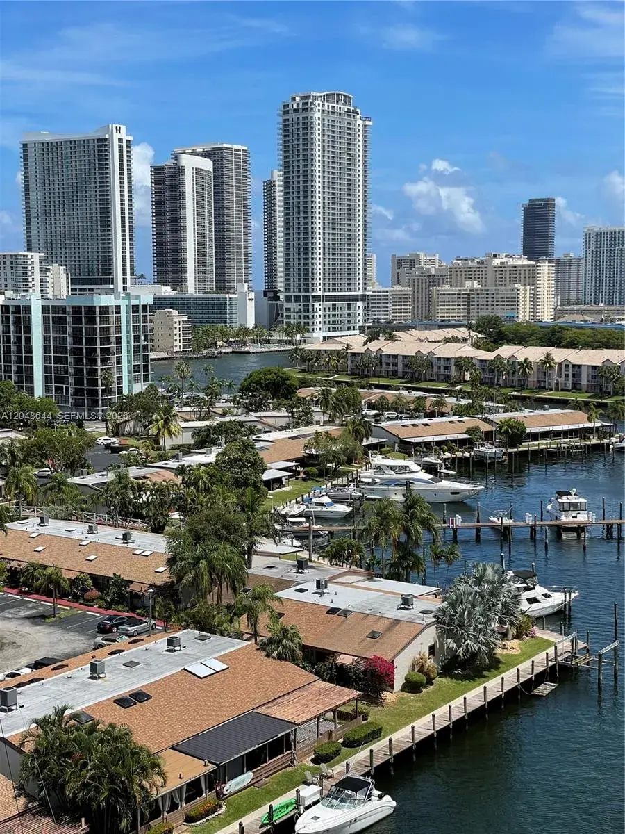 2500 PARKVIEW DR # 1405, Hallandale Beach FL 33009