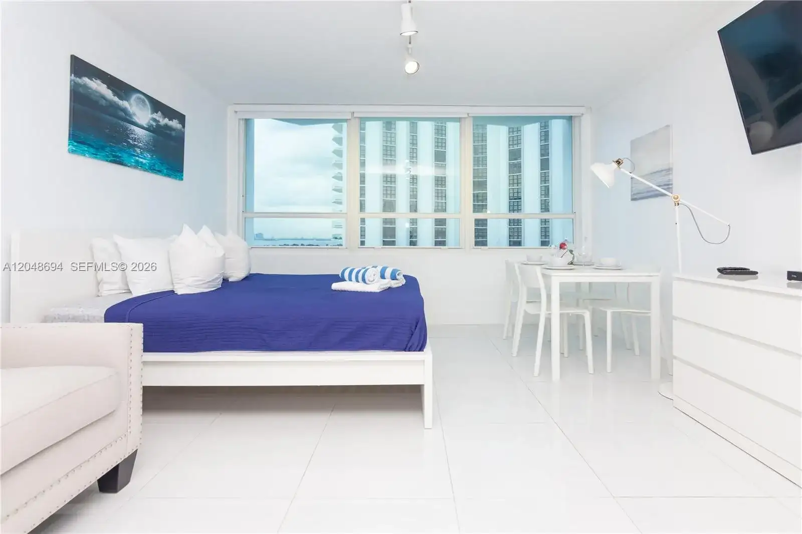 5445 Collins Ave # 908, Miami Beach FL 33140 photo 2