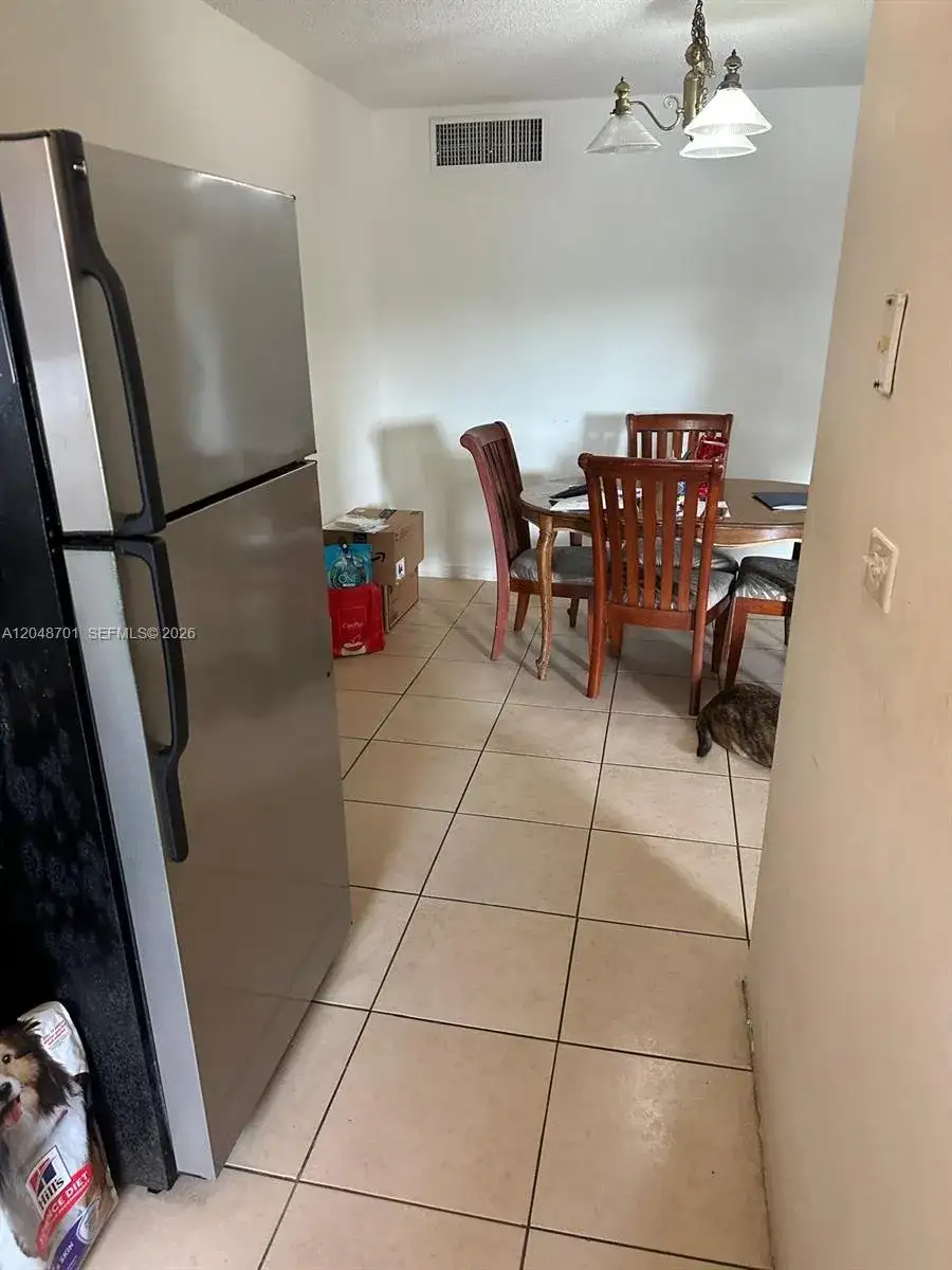 20320 NE 2nd Ave # 27, Miami Gardens FL 33179 photo 5