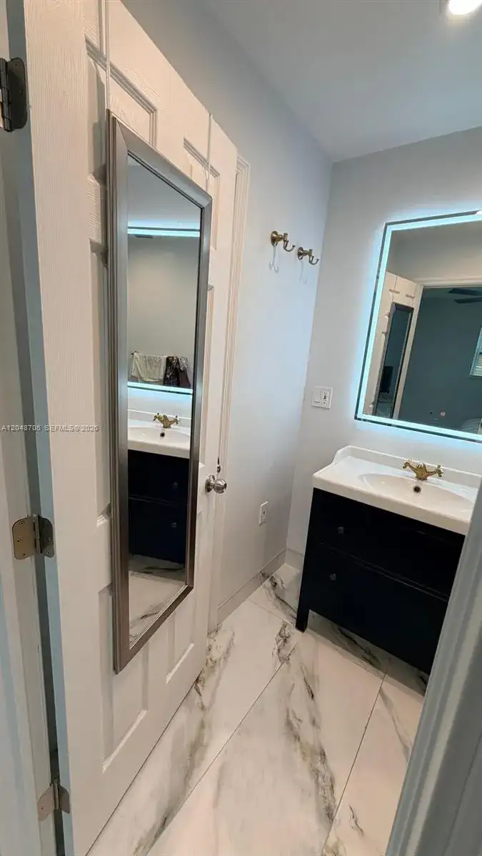 3781 Jackson Blvd, Fort Lauderdale FL 33312 photo 3