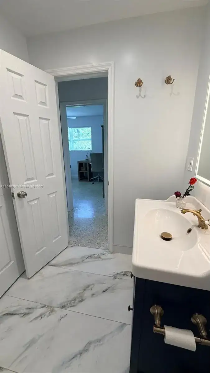 3781 Jackson Blvd, Fort Lauderdale FL 33312 photo 5