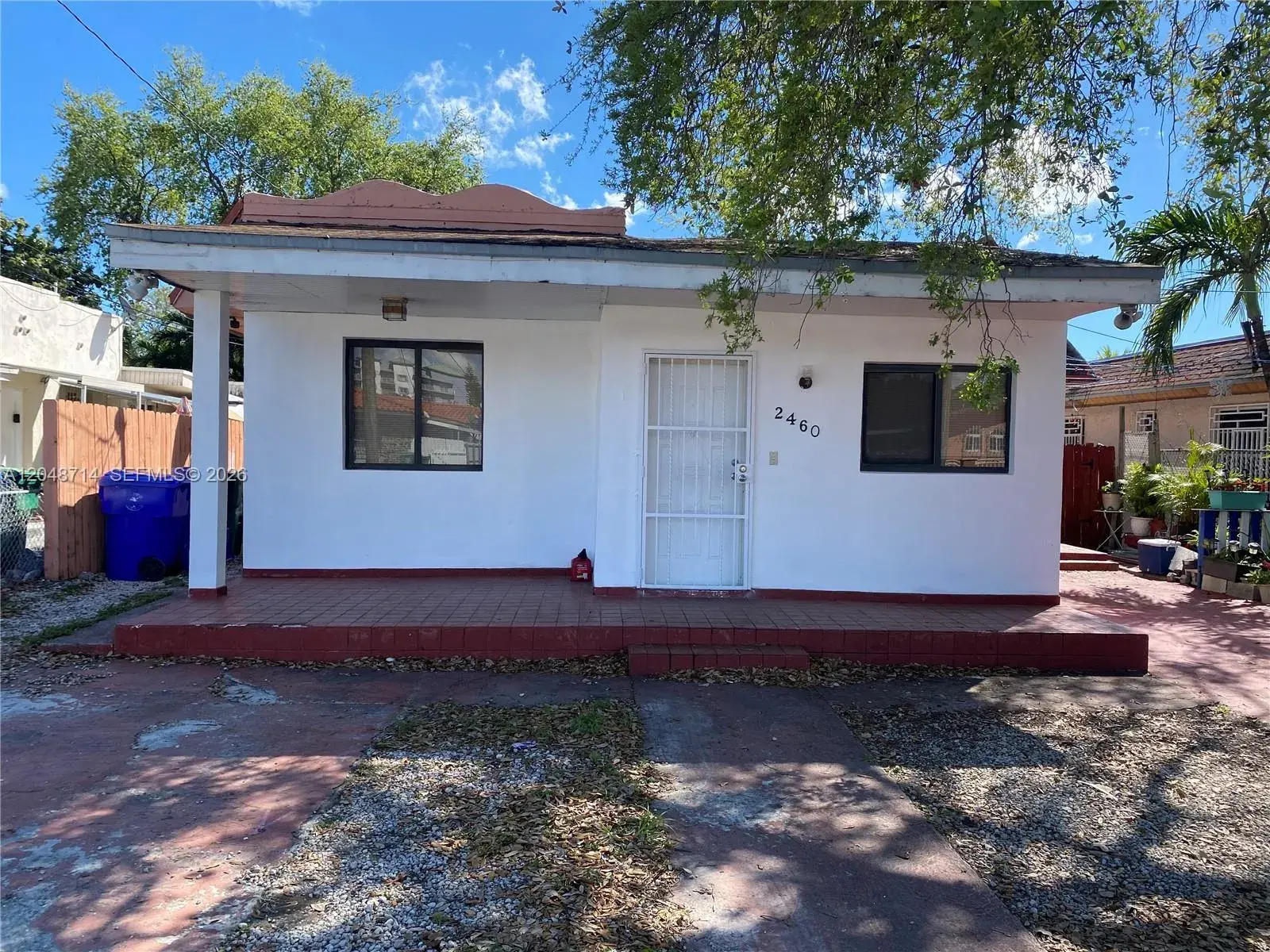 2460 NW 15th St # 4, Miami FL 33125
