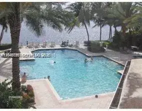 3245 NE 184th St # 13111, Aventura FL 33160