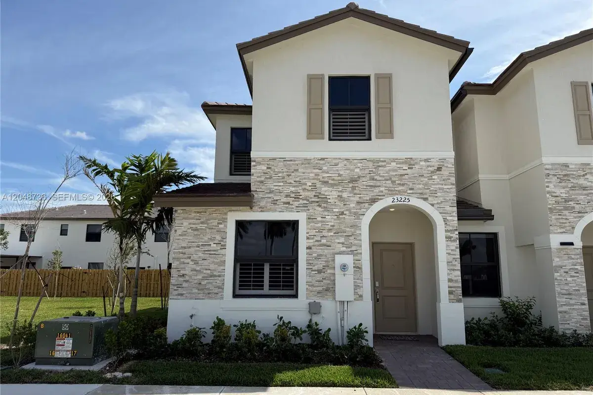 23225 SW 128th Ave, Miami FL 33170
