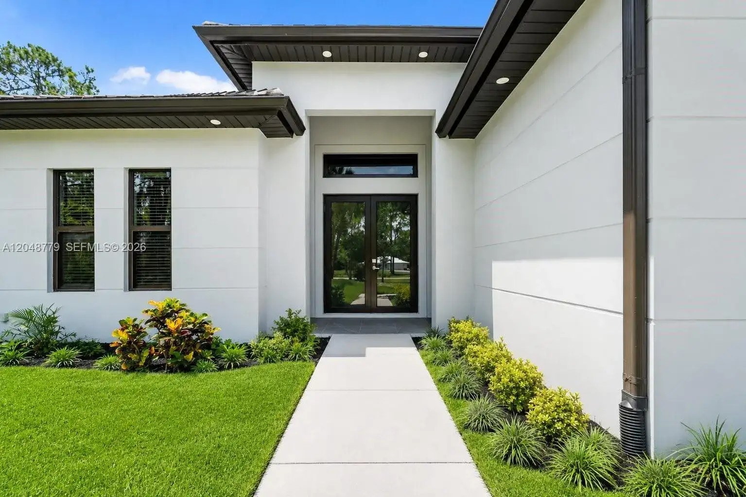 1412 22nd Ave NE, Naples FL 34120 photo 4