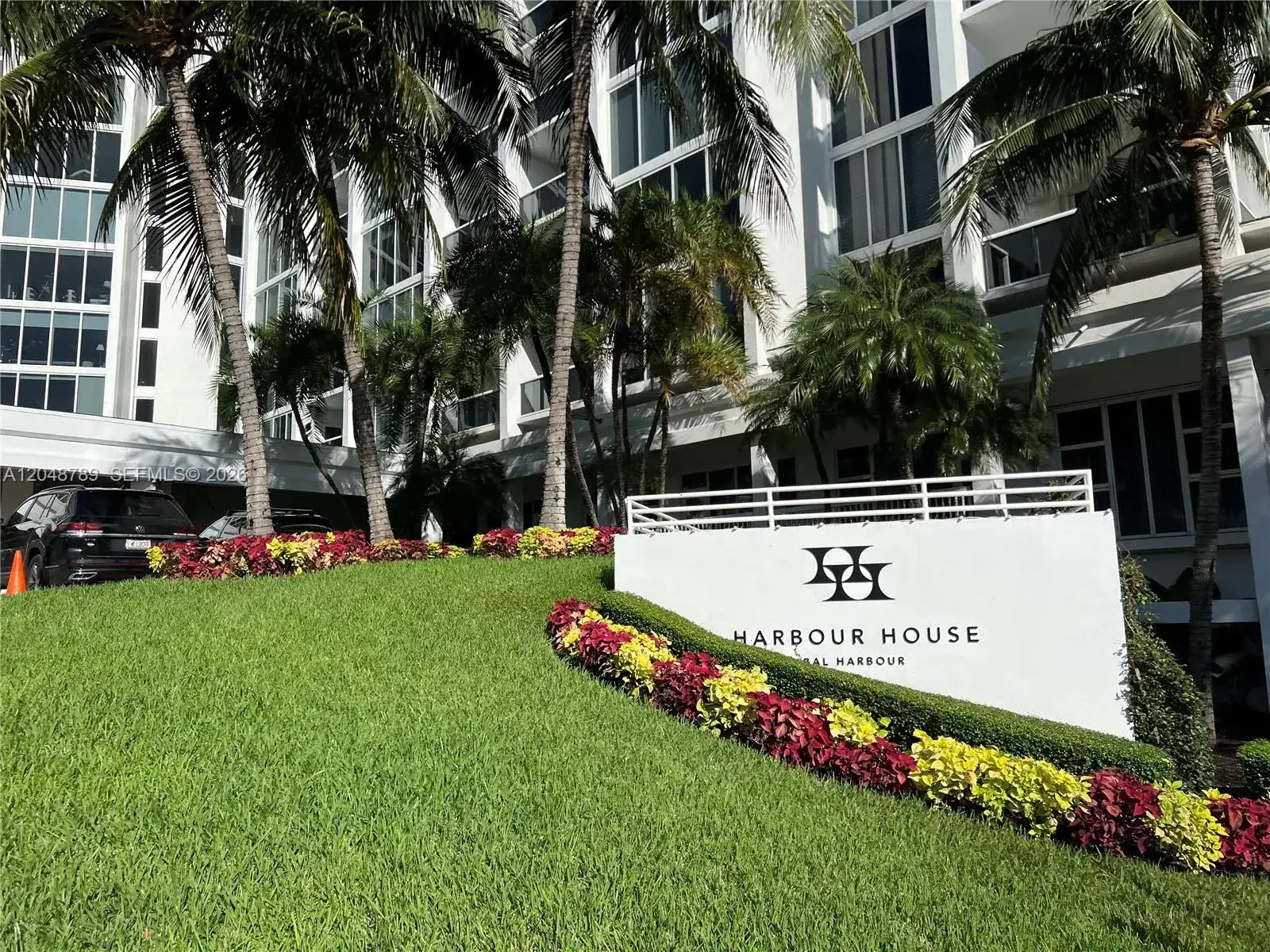 10275 Collins Ave # 112, Bal Harbour FL 33154 photo 4