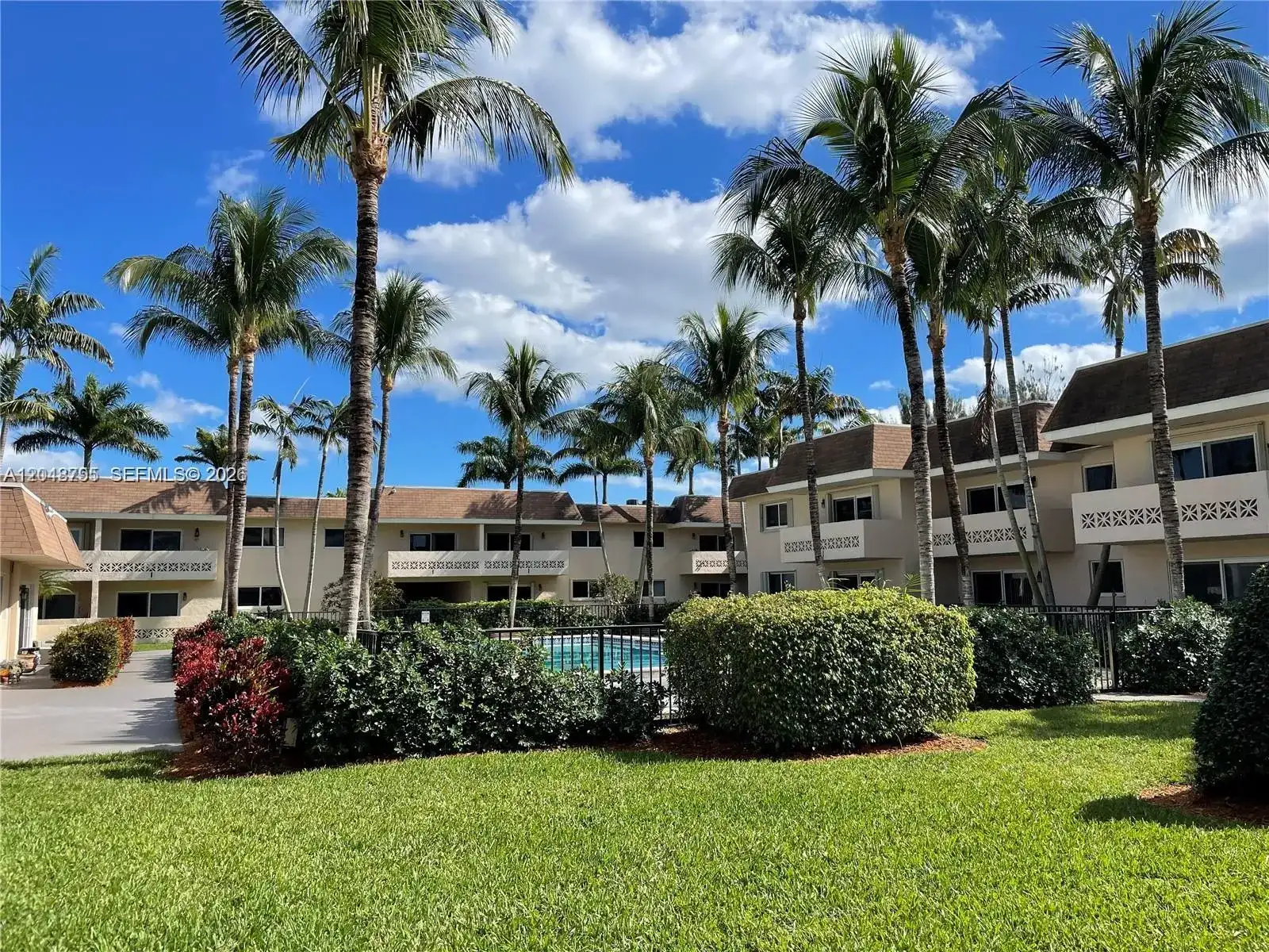 14500 SW 88th Ave # 151, Palmetto Bay FL 33176