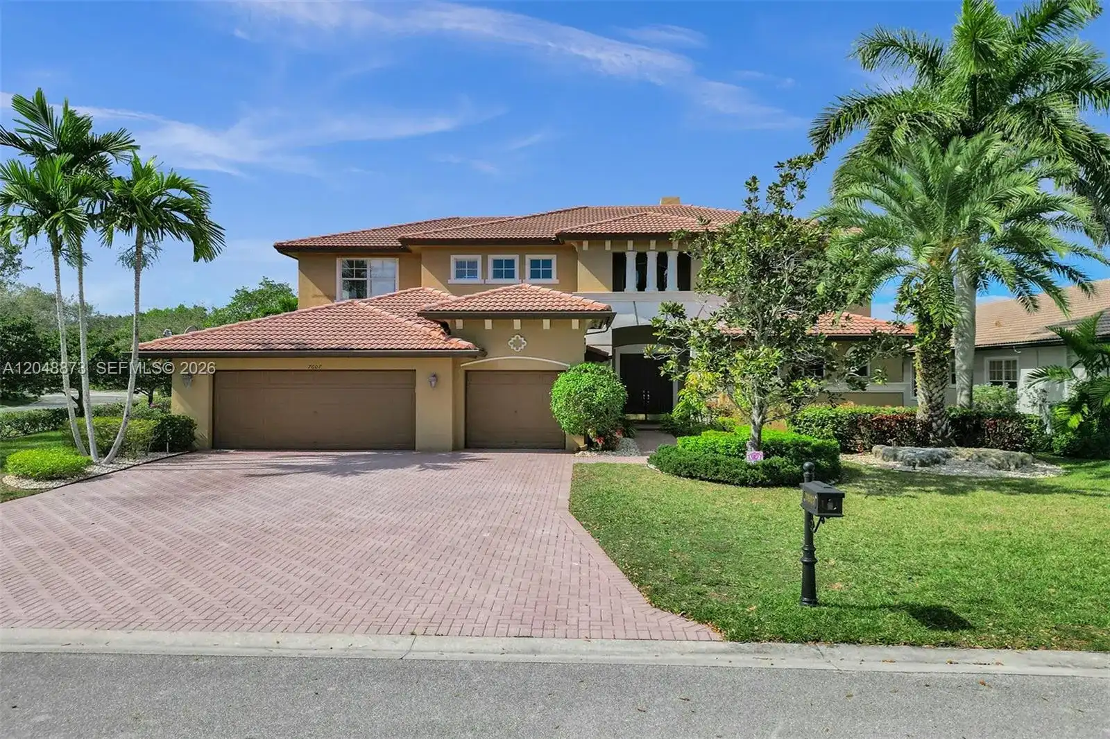 7607 NW 127th Mnr, Parkland FL 33076