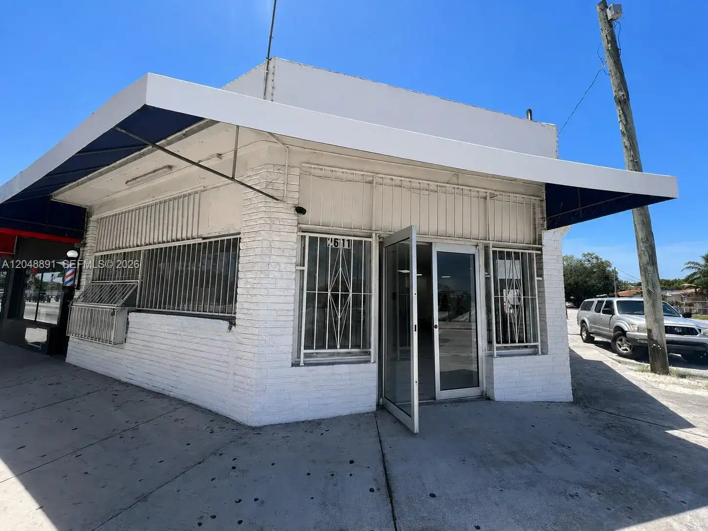 2601 W Flagler St, Miami FL 33135 photo 2