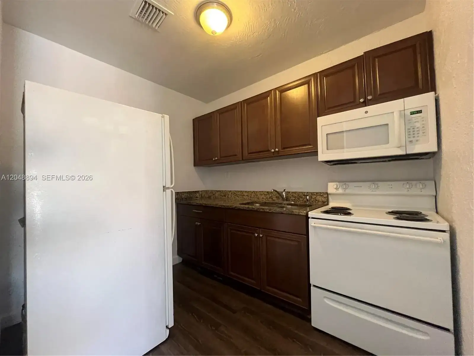 3024 NW 2nd St, Pompano Beach FL 33069 photo 3