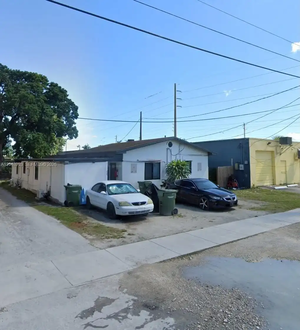 725 SW 1st Ave # 1, Homestead FL 33030