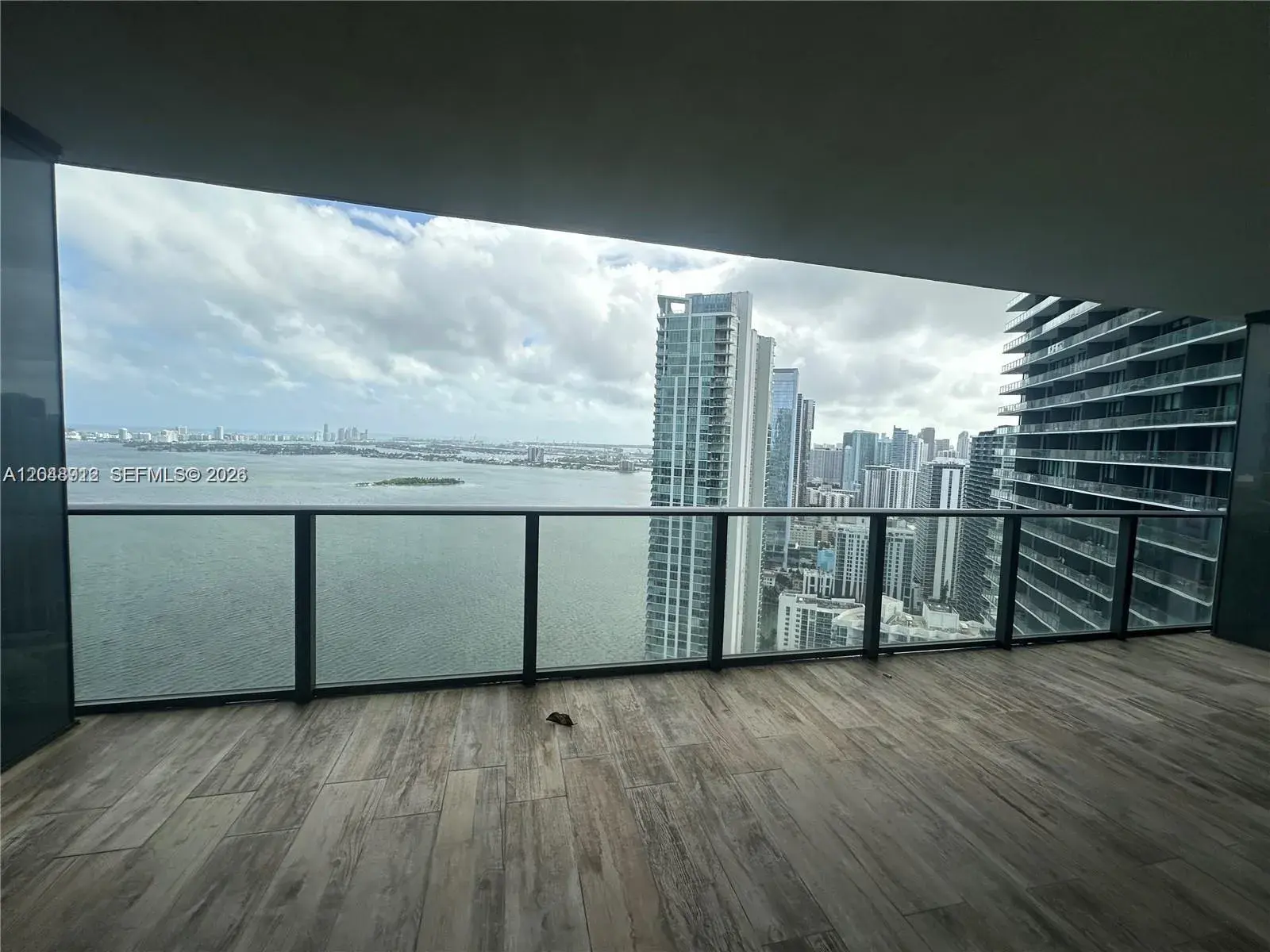650 NE 32nd St # 4205, Miami FL 33137