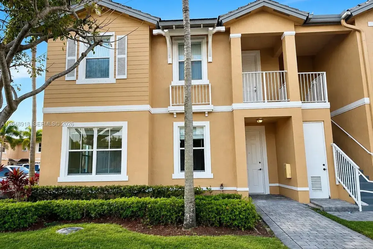 230 SE 29th Ave # 1, Homestead FL 33033