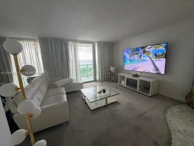 100 Bayview Dr # 1208, Sunny Isles Beach FL 33160