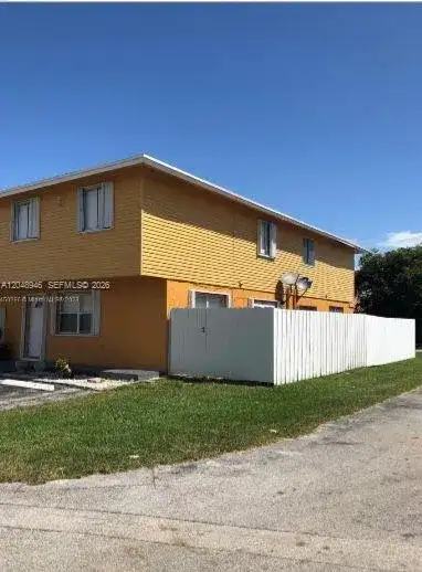 43 NE 12th Ave # 43, Homestead FL 33030 photo 3
