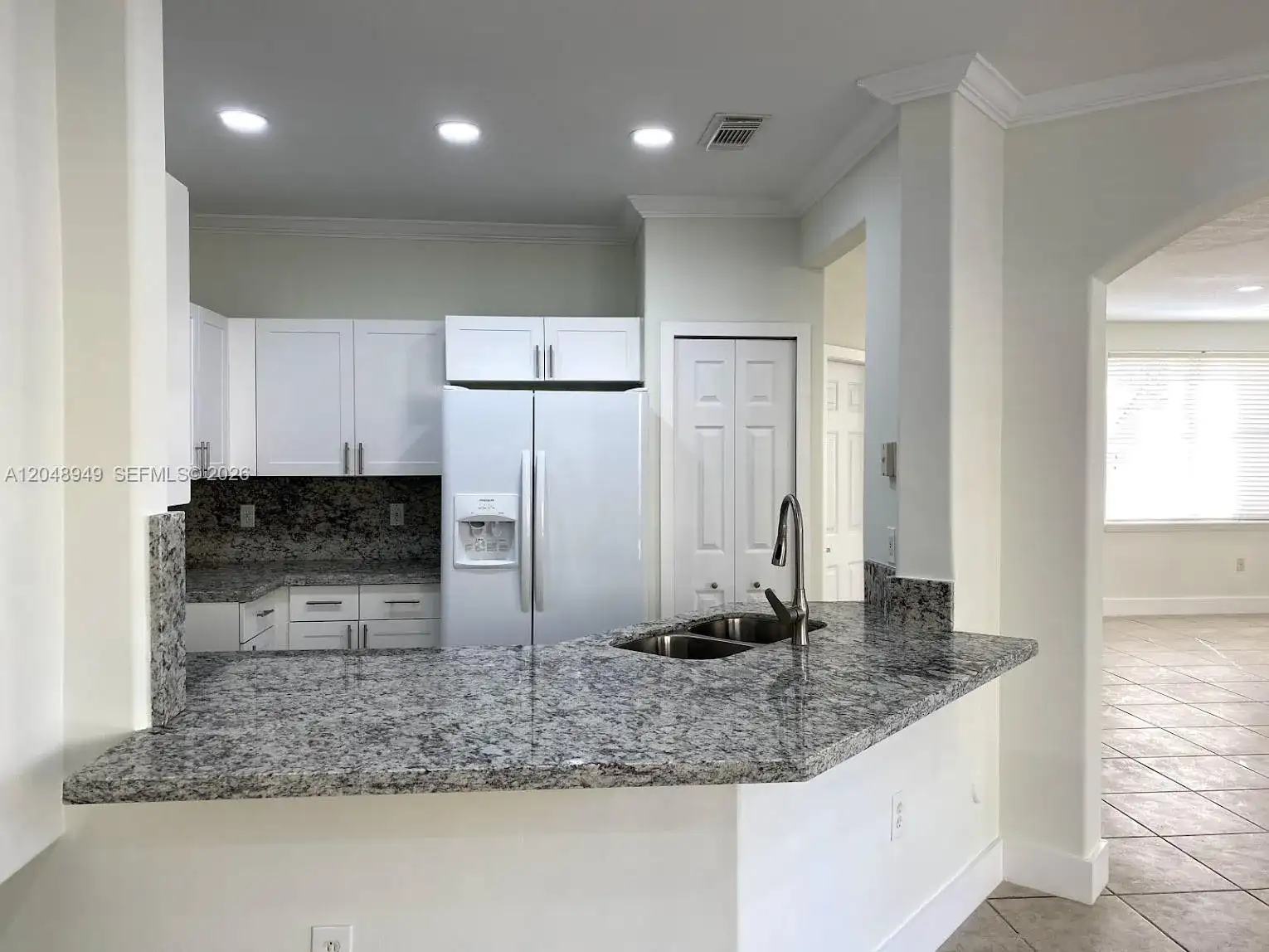 4874 NW 107th Path, Doral FL 33178 photo 3