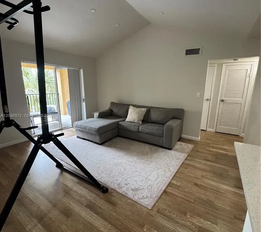 733 Riverside Dr # 1236, Coral Springs FL 33071