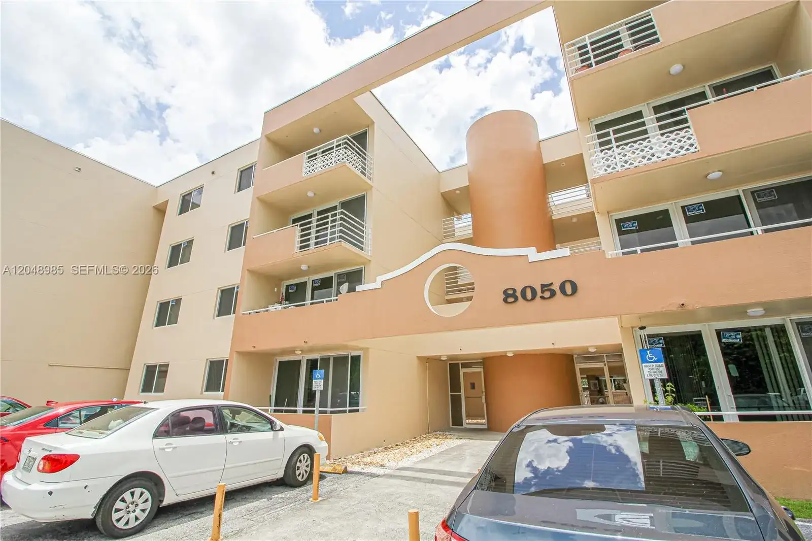 8050 NW 8th St # 1306, Miami FL 33126 photo 2