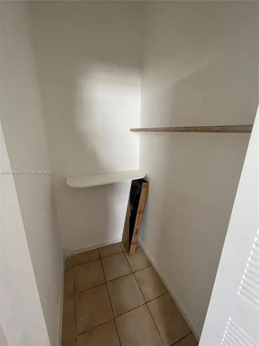 453 SW 19th Rd Rear, Miami FL 33129 photo 5