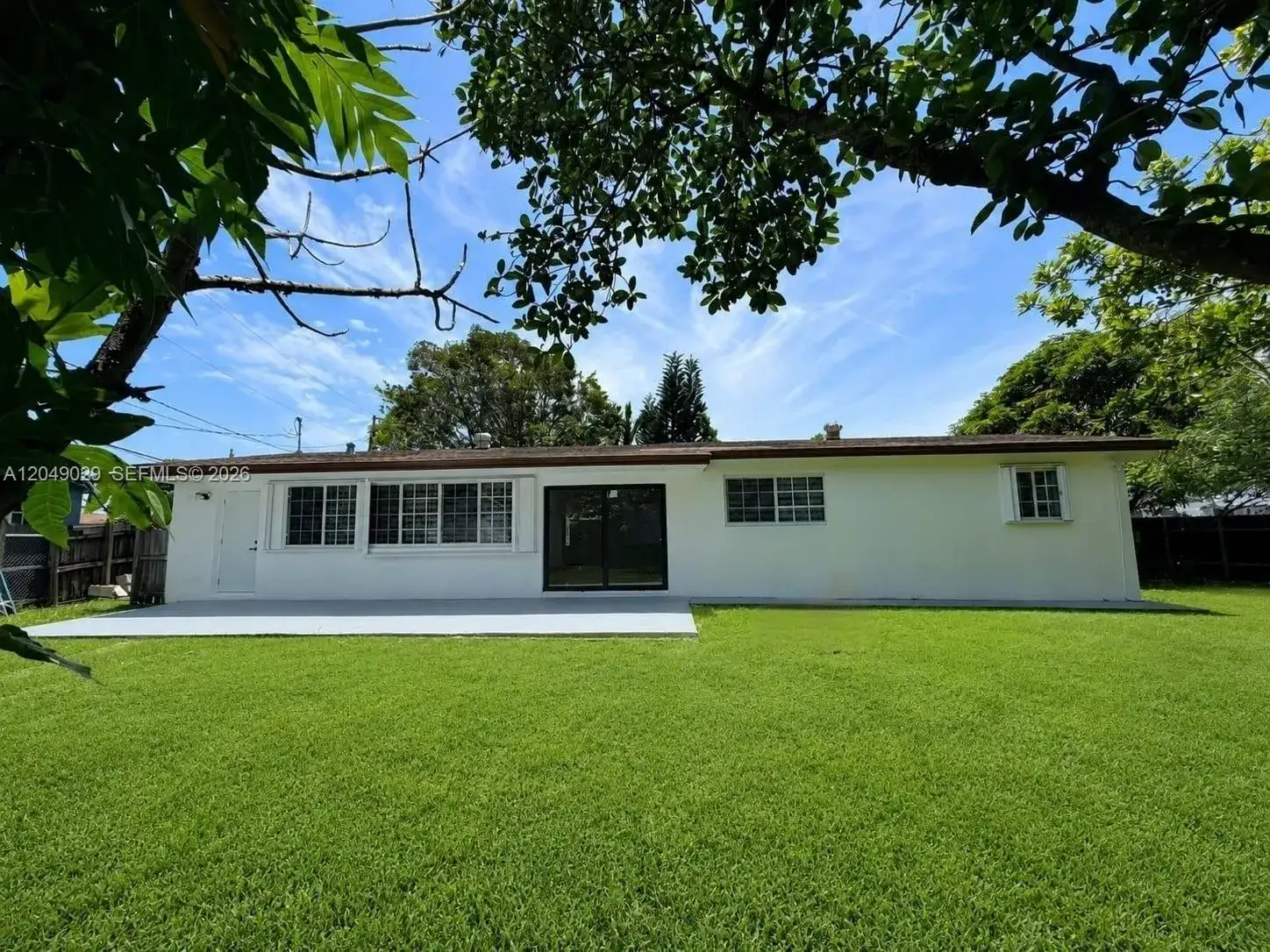 19202 NW 23rd Ct, Miami Gardens FL 33056 photo 2