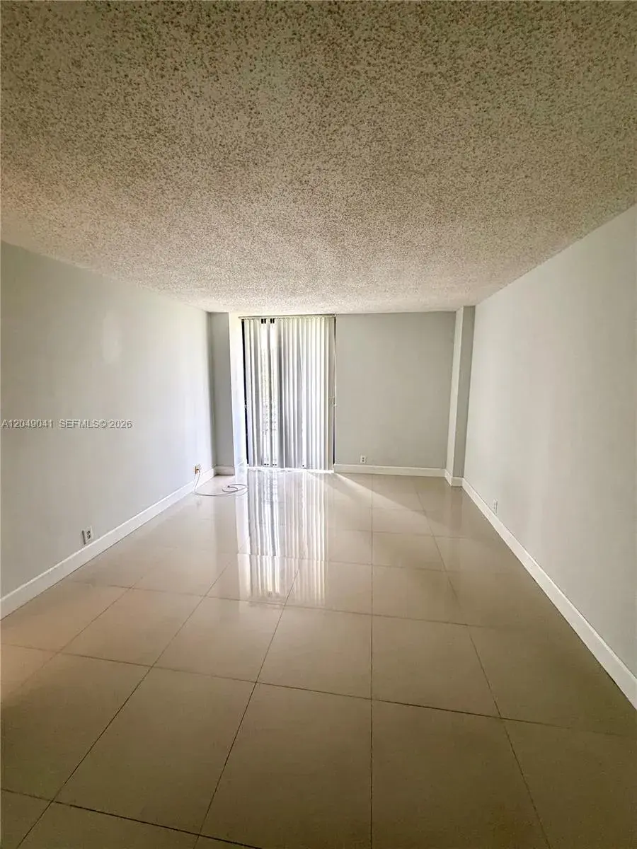 3300 NE 191st St # 404, Aventura FL 33180