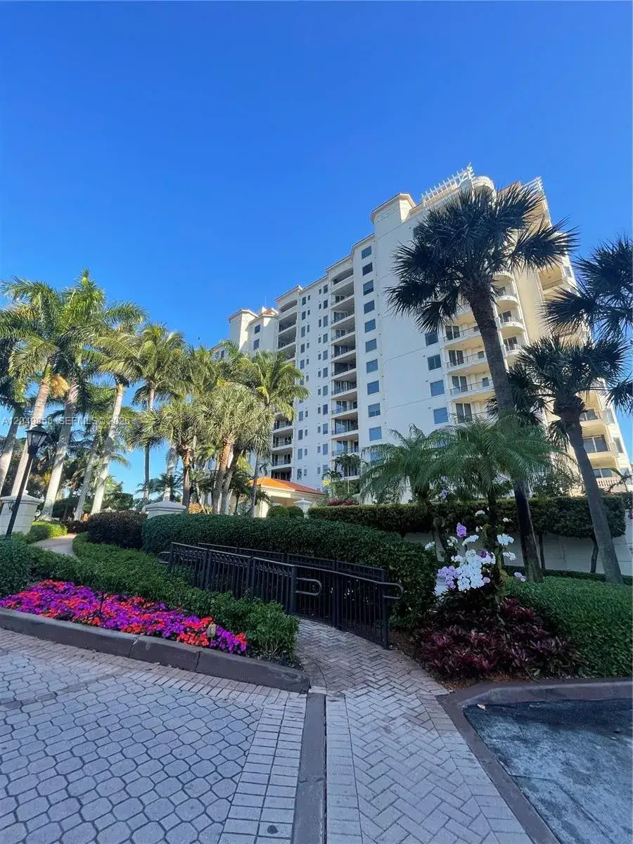 13621 Deering Bay Dr # 502, Coral Gables FL 33158