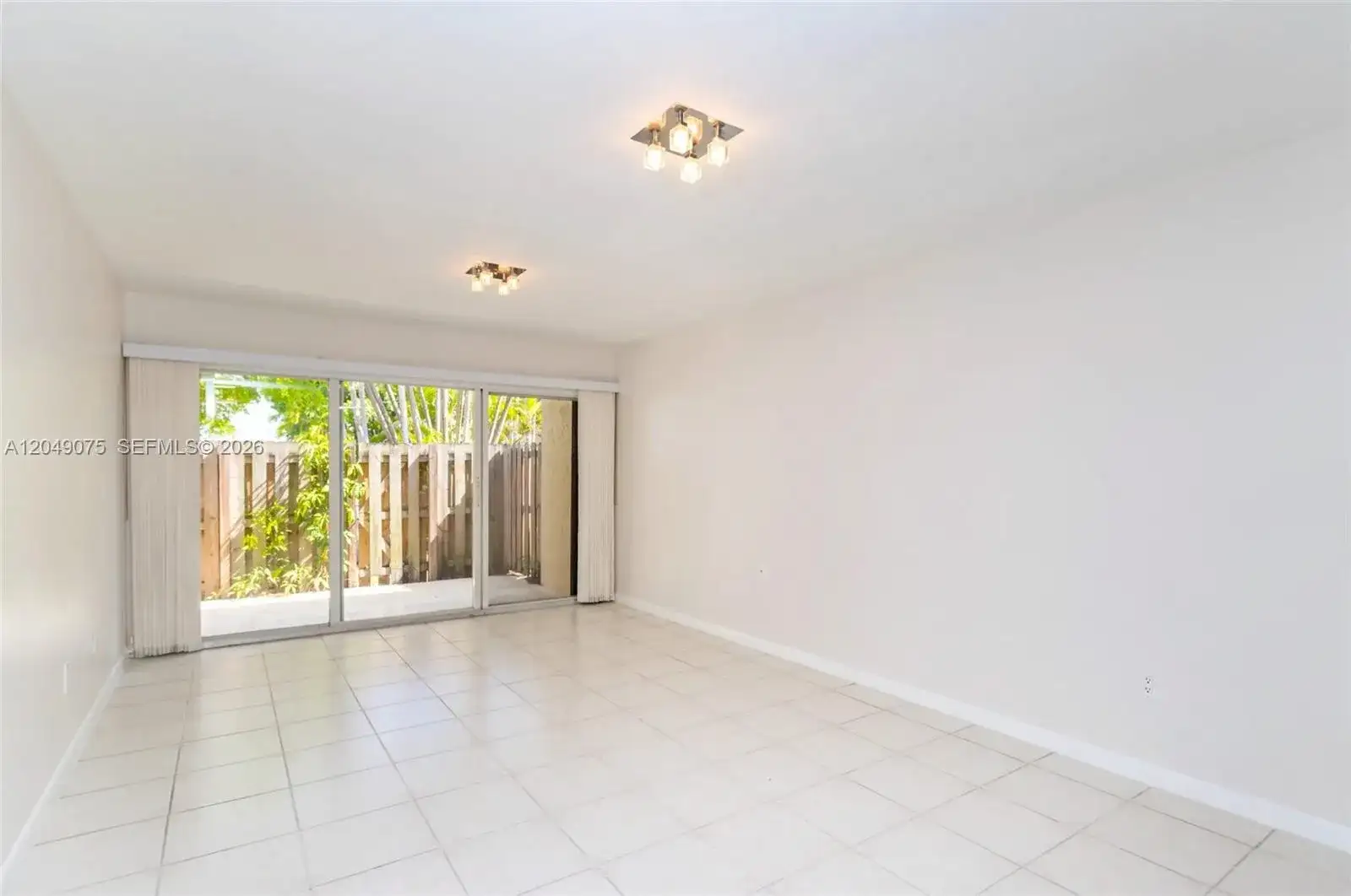 15389 S Dixie Hwy 25 Hwy # 25, Palmetto Bay FL 33157 photo 3