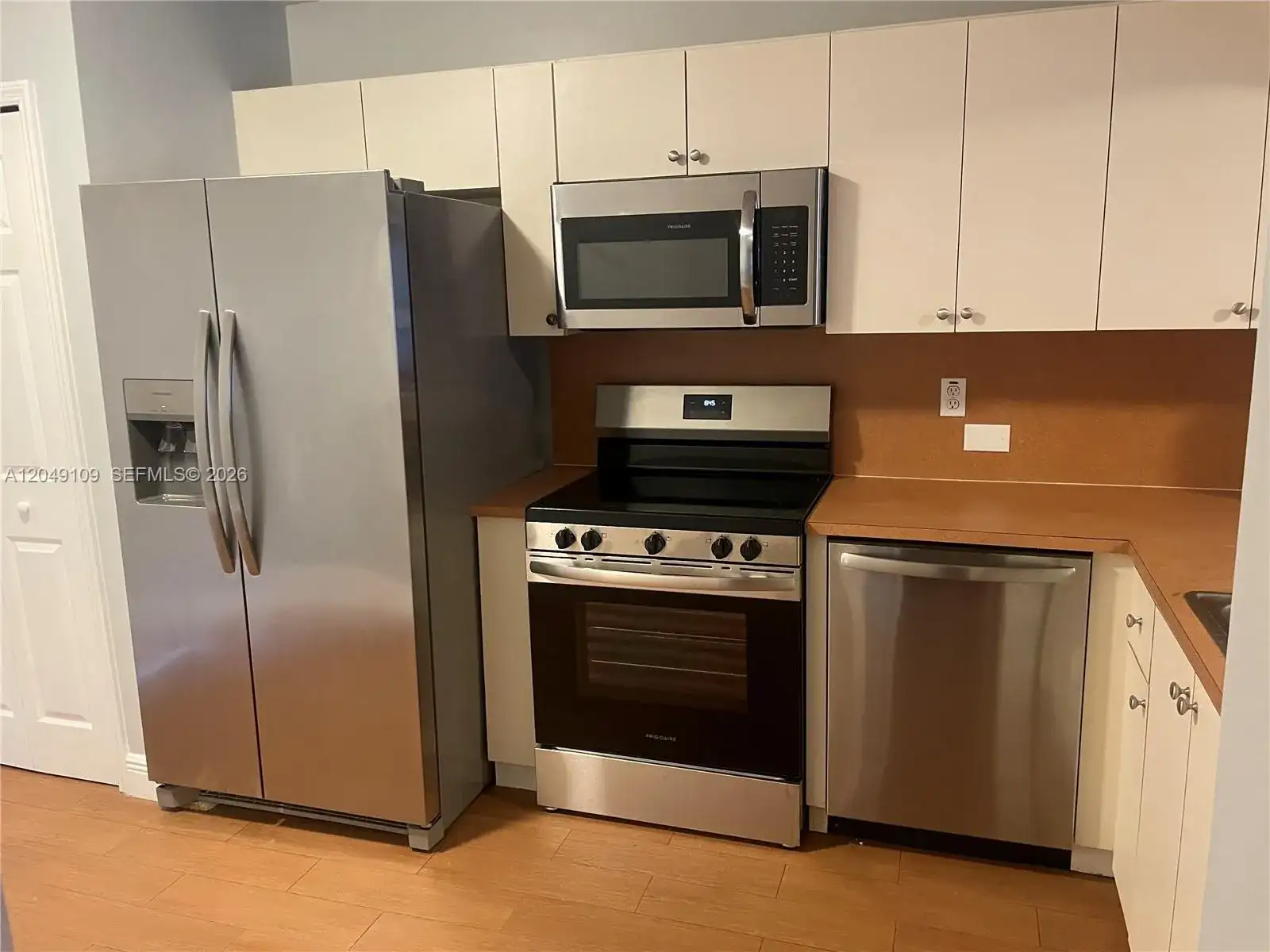 1261 SE 27th St # 104, Homestead FL 33035 photo 3