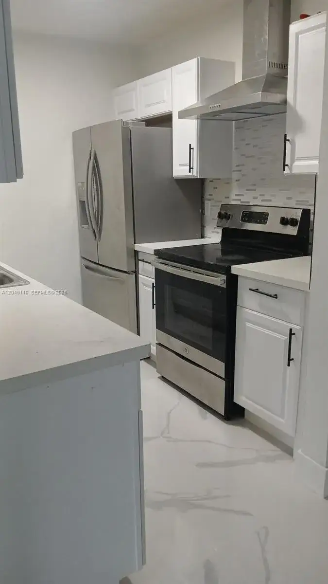 3751 SW 31st Dr, West Park FL 33023 photo 4