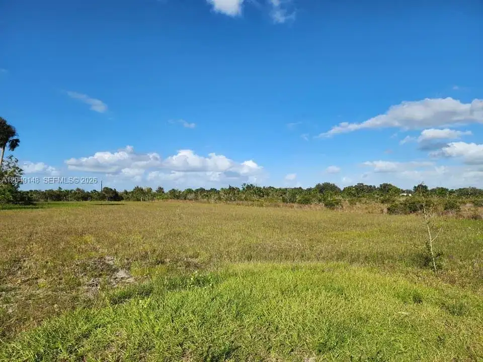18717 NW 258 st, Okeechobee FL 34972 photo 2