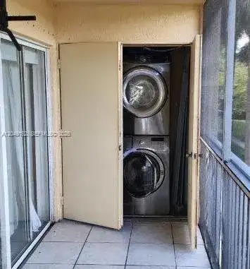 460 S PARK # 209, Hollywood FL 33021 photo 4