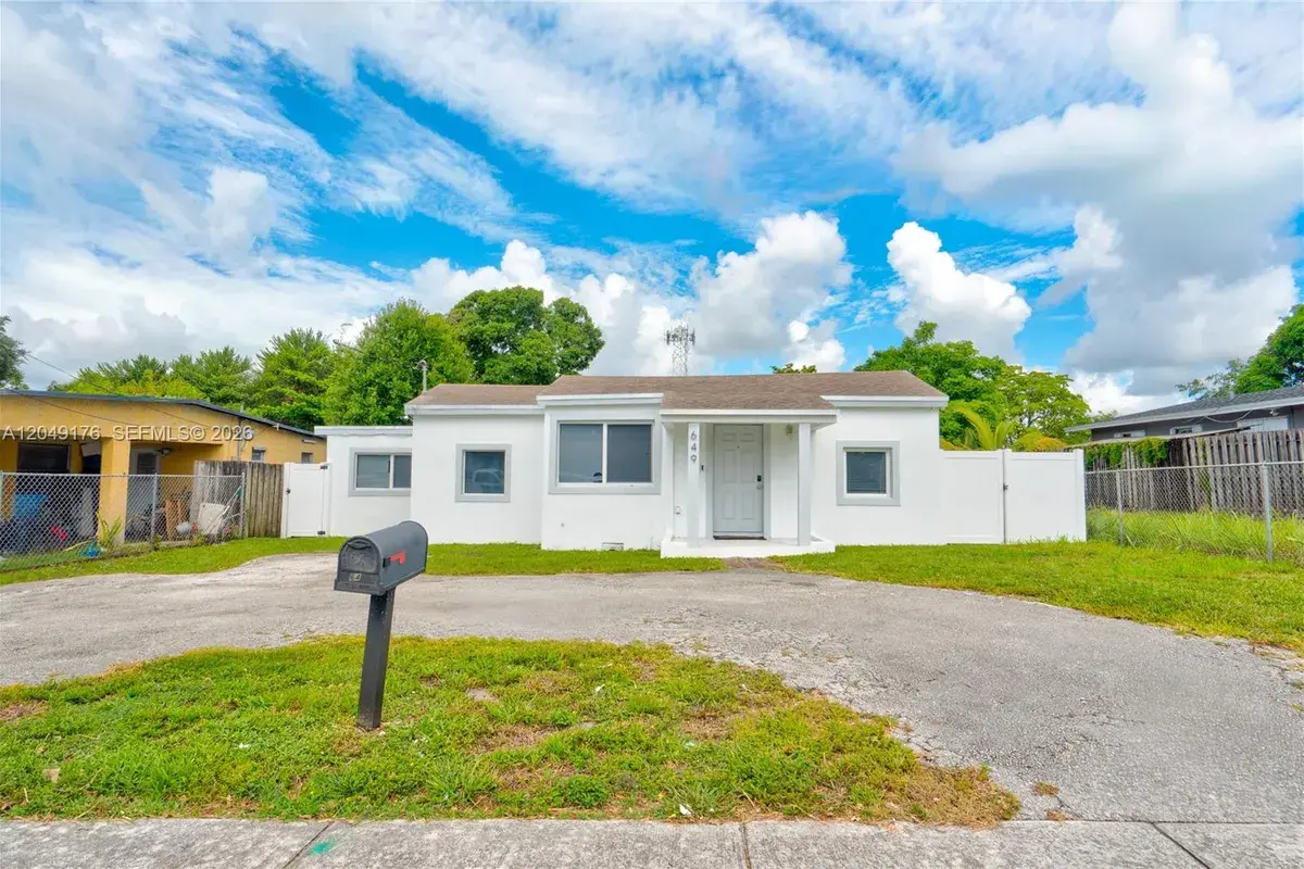 649 NW 24th Ave, Fort Lauderdale FL 33311