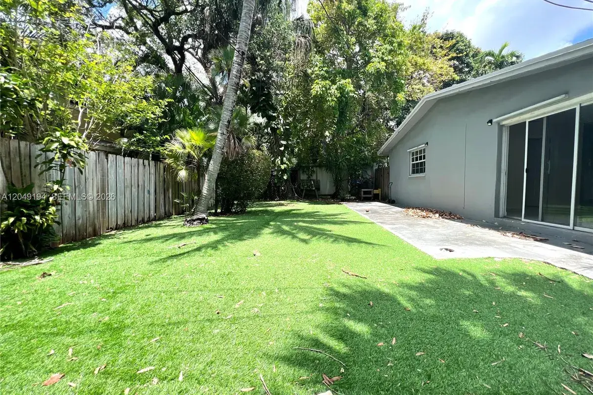 731 SW 14th Ave # 4, Fort Lauderdale FL 33312