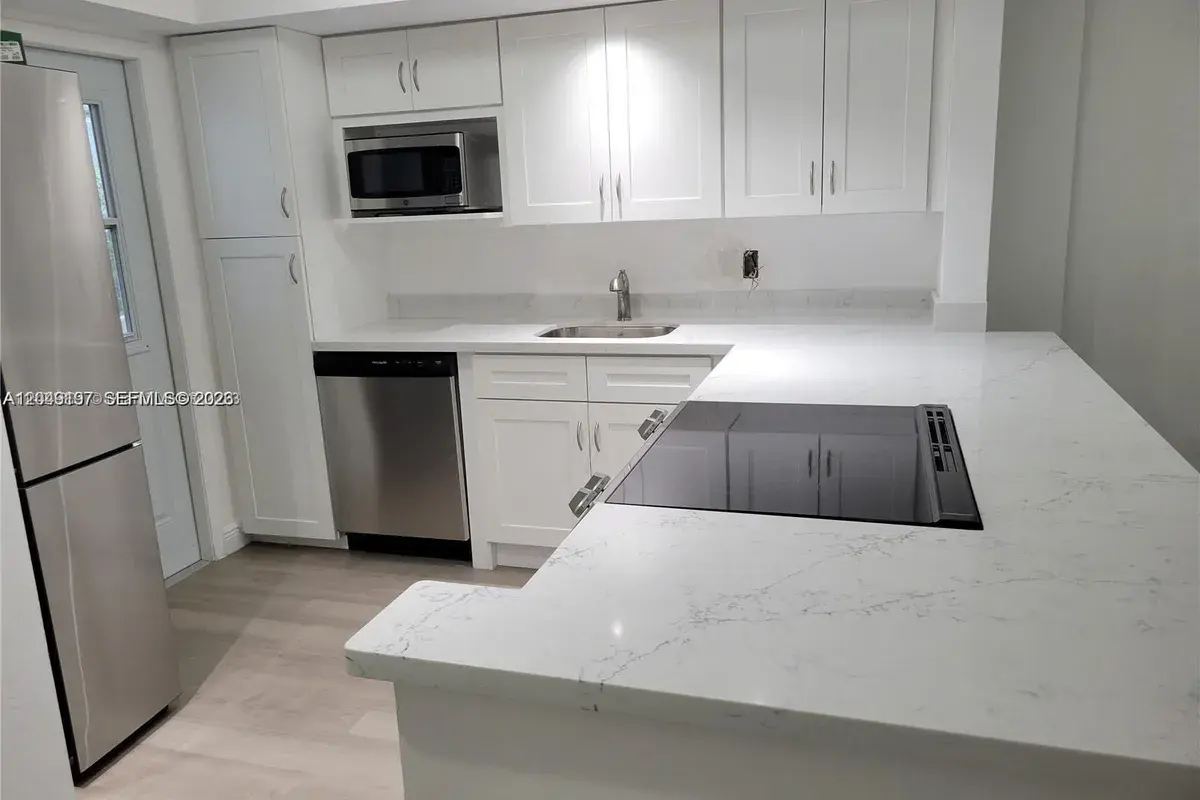 1333 E Hallandale Beach Blvd # 329, Hallandale Beach FL 33009