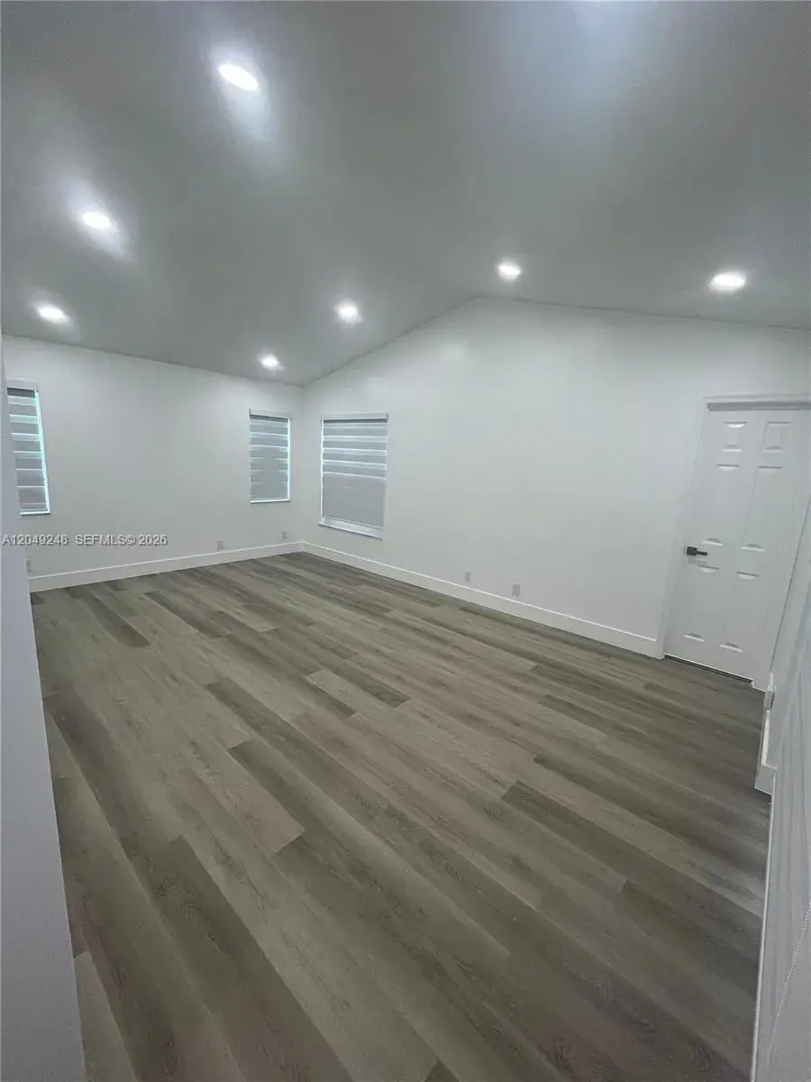 7824 SUNFLOWER DR, Margate FL 33063