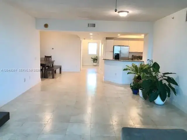 15051 Royal Oaks Ln # 1101, North Miami FL 33181 photo 2